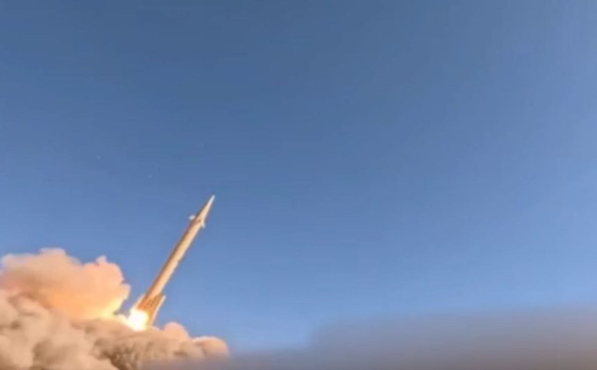 الجبهة الداخلية: رصد إطلاق موجة جديدة من الصواريخ باتجاه شمال إسرائيل