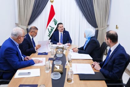 الحكومة تقر الجدول النهائي لإطلاق تريليوني دينار لتغطية مشاريع الخطة الاستثمارية للوزارات