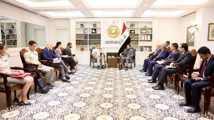 الأعرجي لقائد الناتو في العراق: الحكومة تدعم عمل وأنشطة البعثة غير القتالية