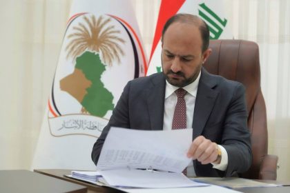 محافظ الأنبار يصادق على ملحق تخصيص أراضٍ سكنية في الكرمة