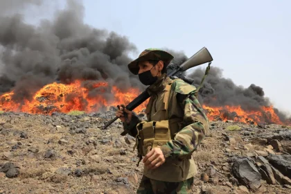 الجيش الإسرائيلي يعلن مقتل جندي وإصابة 3 آخرين بجراح خطيرة في معارك بقطاع غزة