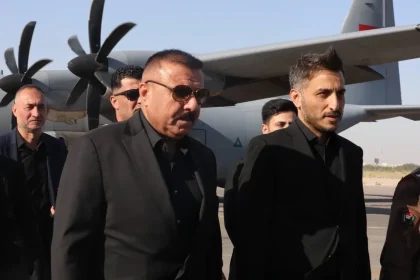 وزير الداخلية يصل إلى النجف لمتابعة الخطة الأمنية الخاصة بزيارة عاشوراء