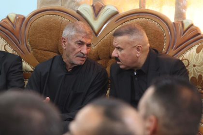 وزير الداخلية من مجلس عزاء شهيدي عملية بابل: دماءهما الطاهرة لن تذهب سدى