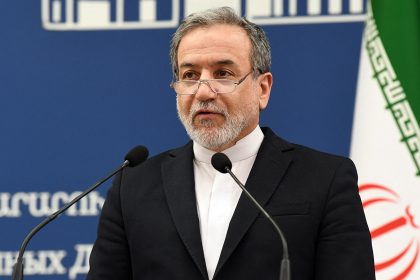 وزير خارجية ايران: نركز على إنهاء العقوبات ومشاركة واشنطن في التعاون الاقتصادي