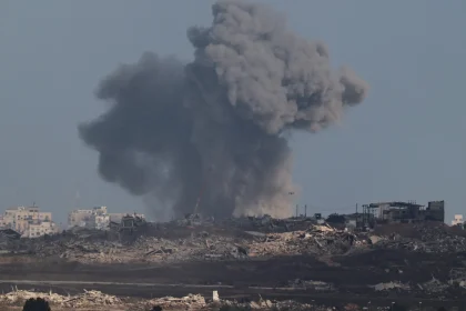 وسائل اعلام: استشهاد 76 فلسطينيًا وإصابة العشرات في غارات إسرائيلية على غزة