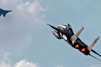 سانا: الطيران الإسرائيلي يستهدف مدينة السويداء