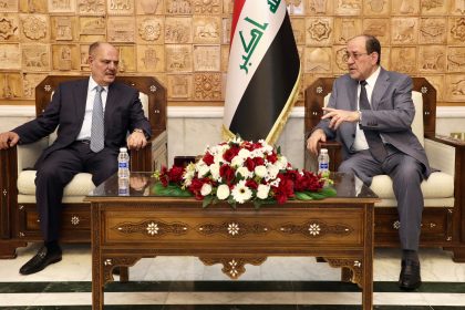 نقيب الصحفيين العراقيين يلتقي رئيس ائتلاف دولة القانون ويبحثان دعم الأسرة الصحفية وتمكينها من أداء رسالتها المهنية