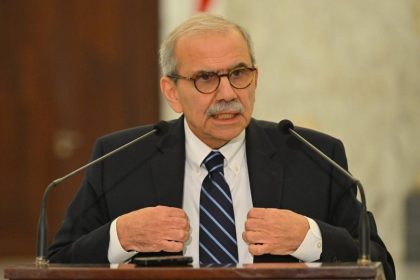 مجلس النواب اللبناني يجدد ثقته بحكومة نواف سلام بالأغلبية