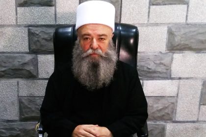 زعيم الدروز يكشف بنود الاتفاق مع الحكومة السورية بشأن وقف اطلاق النار في السويداء