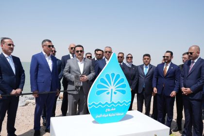 السوداني يطلق العمل التنفيذي بمشروع تحلية مياه البحر في البصرة بطاقة مليون متر مكعب يومياً