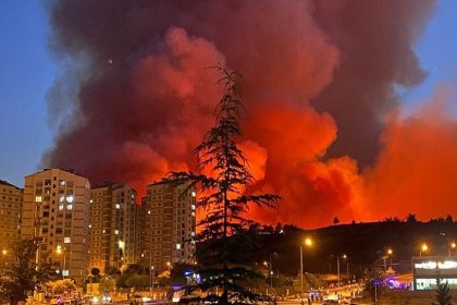 تركيا.. إجلاء آلاف السكان من بورصة بسبب حرائق الغابات