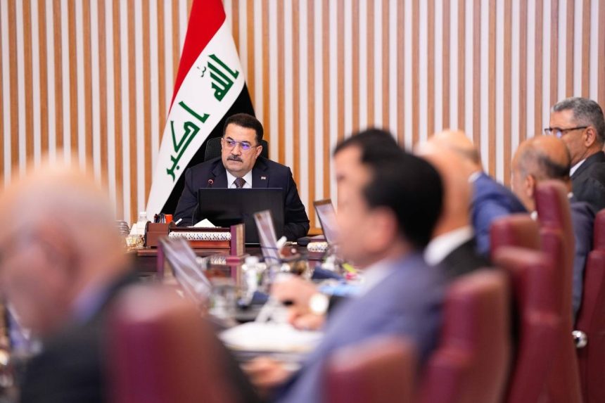 مجلس الوزراء يقرر تخفيض مبلغ إصدار بطاقات الدفع الإلكتروني بنسبة 50 بالمئة