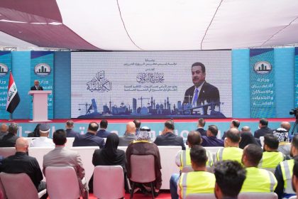 السوداني خلال إطلاق الأعمال التنفيذية لمشروع جسر الكريعات: طيلة عقود من الزمن لم يتم بناء أي جسر على دجلة