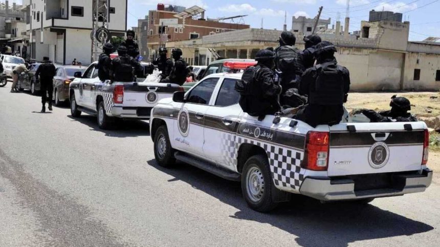 المالية السورية: رواتب موظفي السويداء تعرّضت للسطو