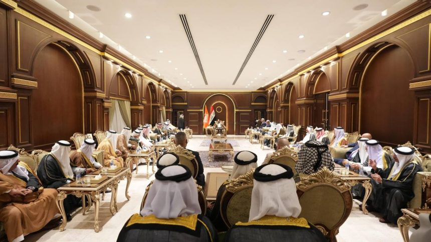 الحلبوسي يؤكد لشيوخ ووجهاء قبيلة عزة ضرورة توحيد توجُّهاتهم الانتخابية والمشاركة الفاعلة والقوية بالانتخابات