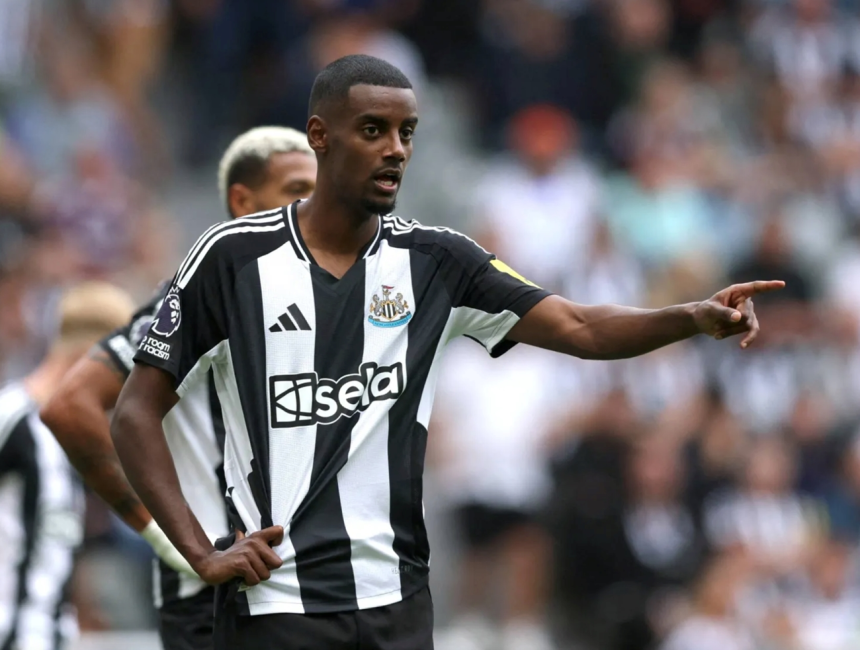 ليفربول ينسحب من صفقة إيزاك