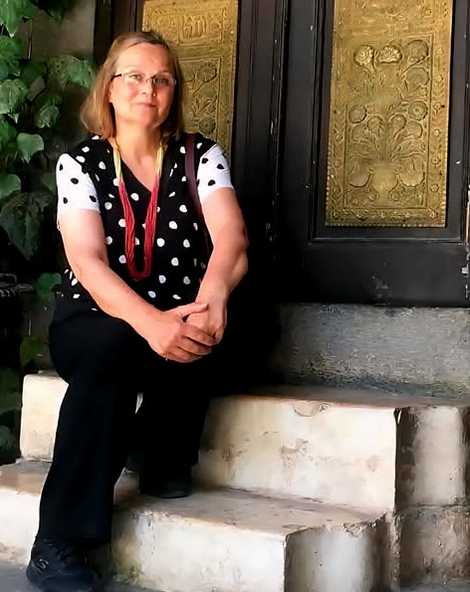 مقتل الفنانة ديالا صلحي الوادي في هجوم على منزلها بدمشق