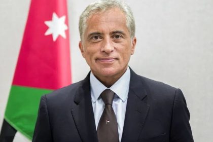 الأردن يجري التعديل الوزاري الأول في حكومة جعفر حسان