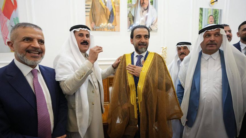 بالصور.. رئيس حزب تقدم الرئيس محمد الحلبوسي يحضر تجمّعاً جماهيريا في الحويجة لمساندة وتأييد مرشَّح الحزب برهان المهيري
