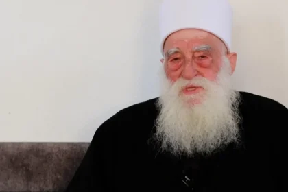 شيخ الدروز يدعو لفك الحصار عن السويداء ويهاجم حكومة دمشق