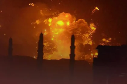 قصف إسرائيلي على محطة كهرباء في صنعاء