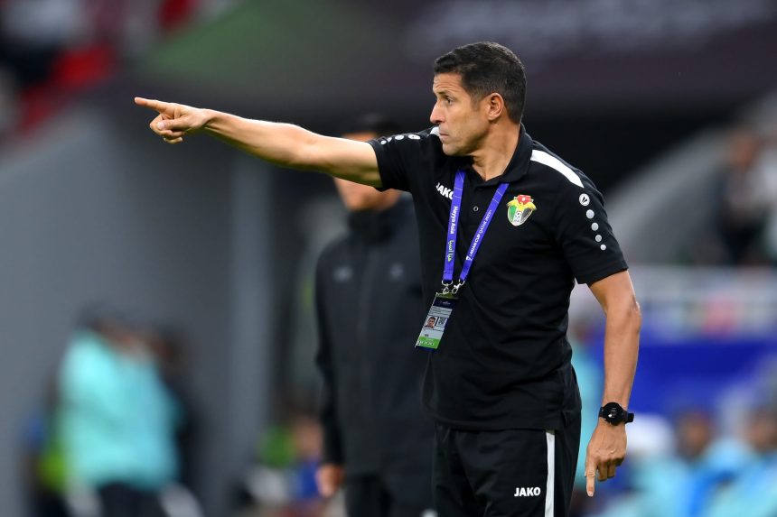 عموتة يدخل التاريخ بأسرع إقالة في الدوري الإماراتي