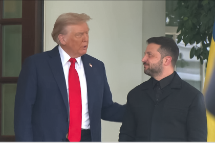 الرئيس الامريكي يستقبل نظيره الاوكراني في البيت الابيض