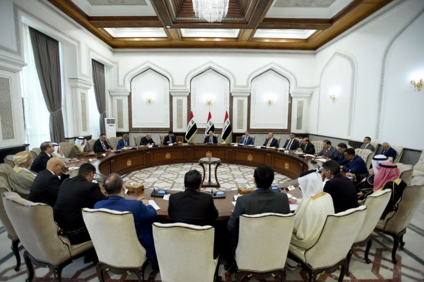 رئيس الجمهورية لمجموعة سفراء: الجميع حريص على أن تجري الانتخابات بأعلى درجات الشفافية والنزاهة