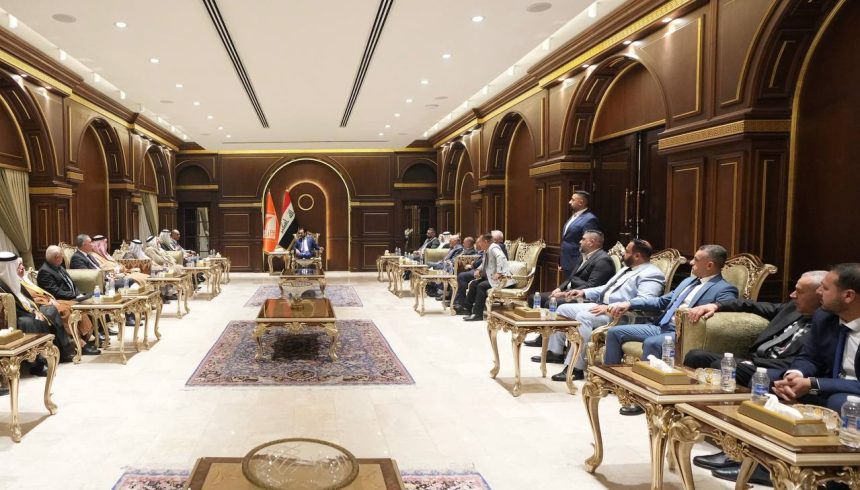 الرئيس الحلبوسي يبحث مع شيوخ ووجهاء نينوى الانتخابات المقبلة وأهمية المشاركة الفاعلة فيها