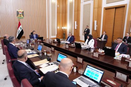مجلس الوزراء يقرر الموافقة على تجديد العمل بقرار تمويل رواتب موظفي الإقليم لشهر حزيران