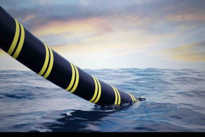 مصر تخطط لتصدير الكهرباء إلى العراق عبر كابل بحري مع الأردن