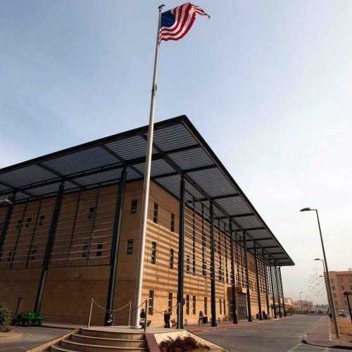 السفارة الامريكية: الاتفاق مع شركة شيفرون خطوة مهمة لتعزيز البنية التحتية للطاقة في العراق