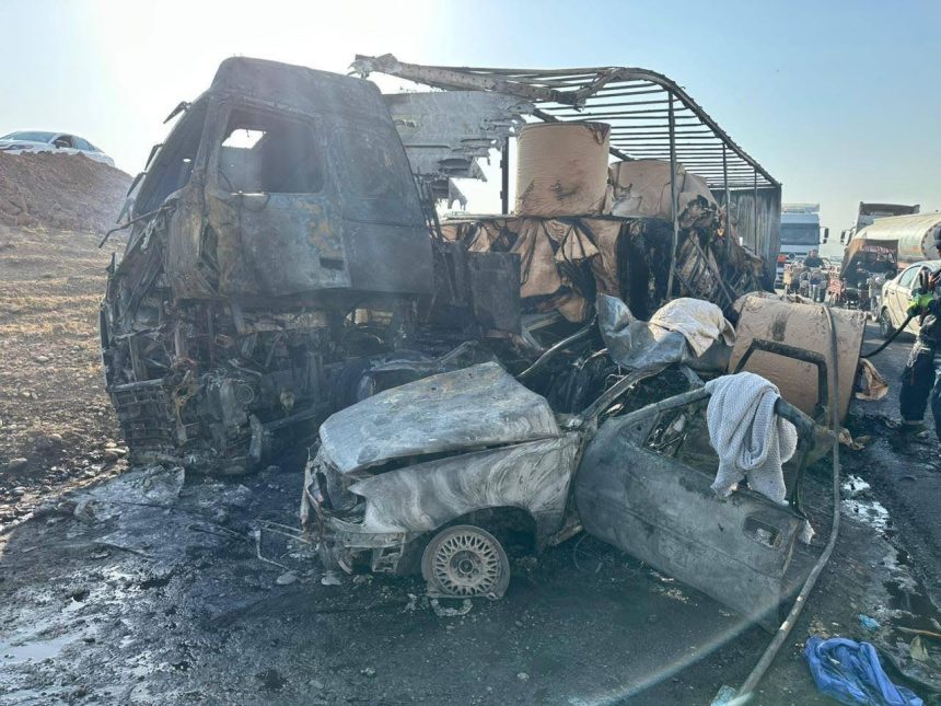 مصرع 5 أشخاص من عائلة واحدة بحادث سير في دهوك