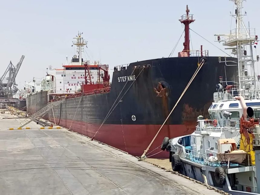 العراق يستقبل الباخرة التركية الثانية الخاصة بتوليد الطاقة الكهربائية