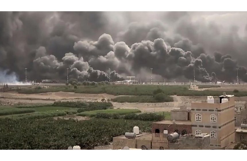 رويترز: اسرائيل تستهدف قواعد صواريخ ومحطة للطاقة تابعة للحوثيين في اليمن