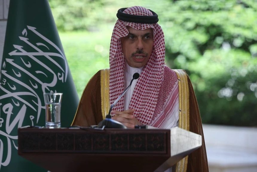 وزير الخارجية السعودي: ندين تصريحات رئيس الوزراء الإسرائيلي بشأن ما تسمى رؤية إسرائيل الكبرى