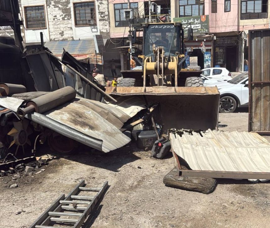 دائرة بلدية الغدير تنفذ حملة كبرى لإزالة  التجاوزات داخل مجمع العمارات السكنية  الفلسطينية شرقي بغداد