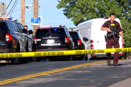 قتلى ومصابين باطلاق نار في مدرسة كاثوليكية بولاية مينيسوتا الامريكية