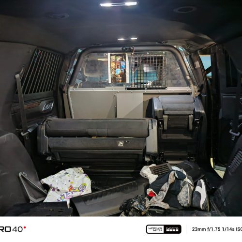 اعتقال شخص يقود مركبة نوع "تاهو" بحوزته اسلحة وهويات مزورة في بغداد