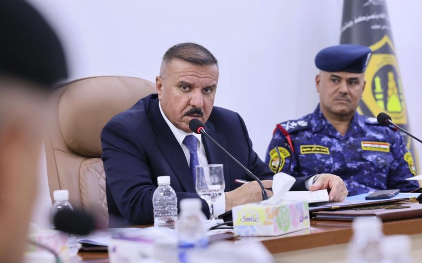 وزير الداخلية يؤكد على إنجاح زيارة الإمام العسكري بذكرى استشهاده وتجنب القطوعات