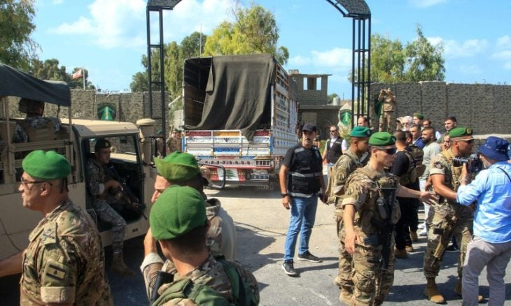 تسليم الدفعة الثالثة من سلاح المخيمات الفلسطينية في لبنان