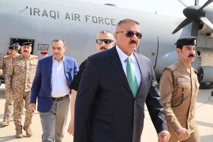 وزير الداخلية يصل إلى ميسان على رأس وفد من كبار القادة الأمنيين