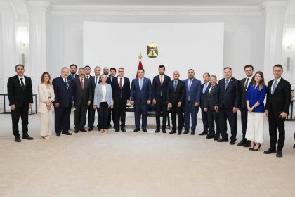 السوداني يستقبل مجموعة من رجال الأعمال ورؤساء وممثلي 17 شركة تركية