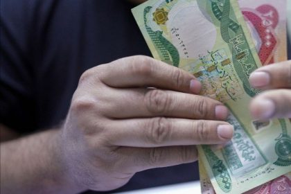 العمل تطلق رواتب الإعانة الاجتماعية