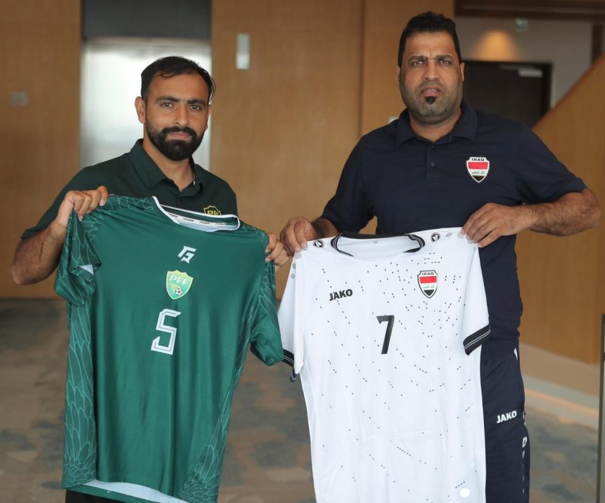 منتخبنا الأولمبي بالطقم الأبيض في مواجهة باكستان في تصفيات كأس آسيا