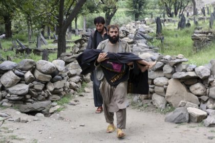 ارتفاع حصيلة ضحايا زلزال أفغانستان إلى 1124