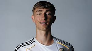 هويسن: أرجو ألا يؤذينا يامال كثيرًا في الكلاسيكو