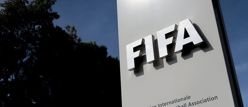 الاتحاد الدولي لكرة القدم يفرض غرامات ضخمة على الأرجنتين وألبانيا