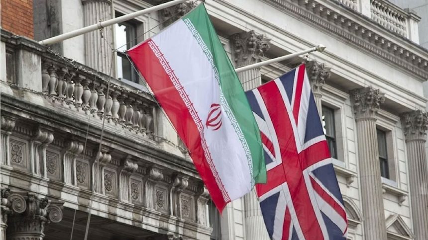 مباحثات ايرانية بريطانية بشأن تفعيل المفاوضات النووية وحل مسألة آلية الزناد