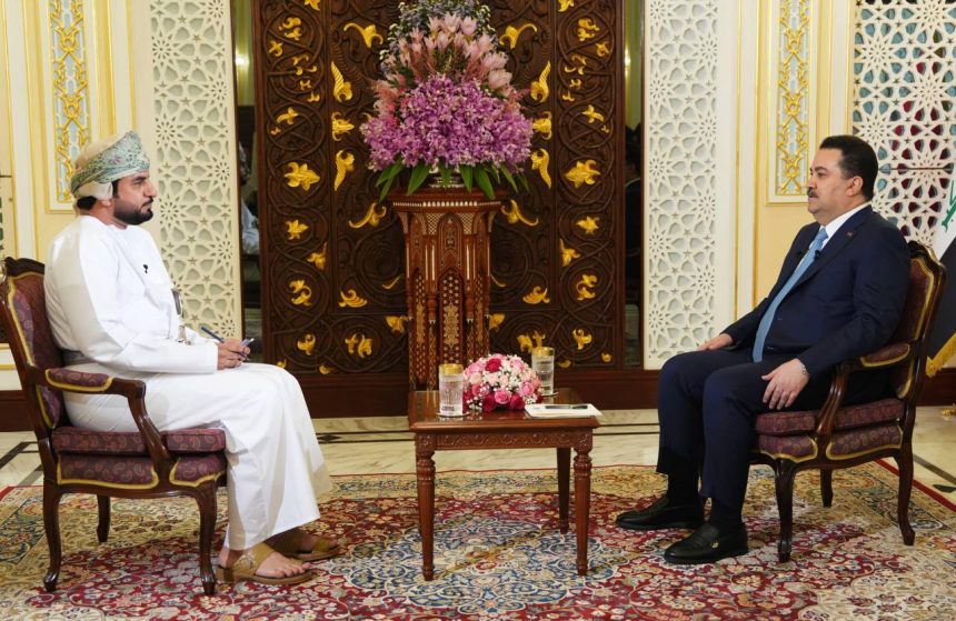 السوداني: طريق التنمية يحقق الترابط بين موانئ عُمان وميناء الفاو وصولاً الى تركيا وأوروبا